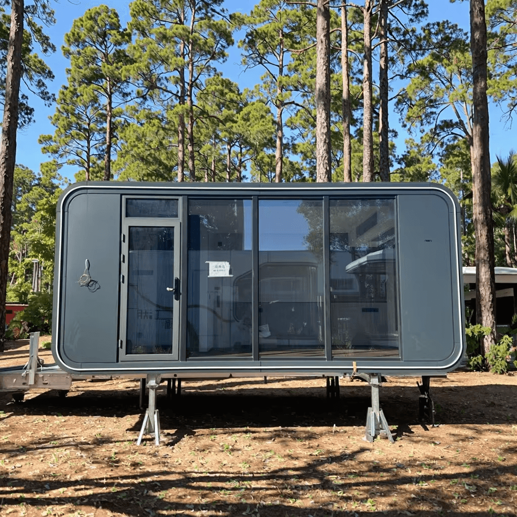 Yinneng mobile restaurant kitchen unit