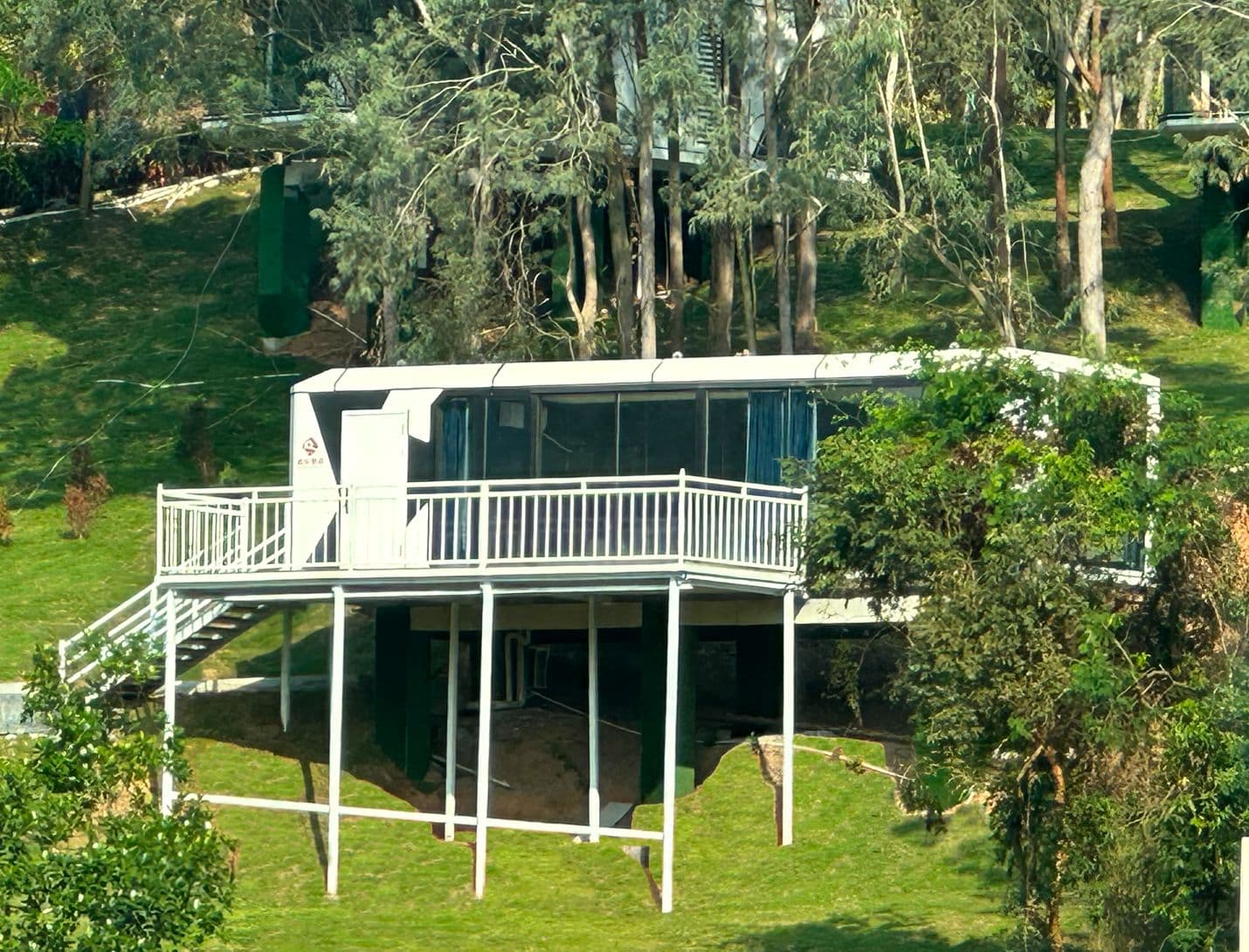 Yinneng A9 apple cabin
